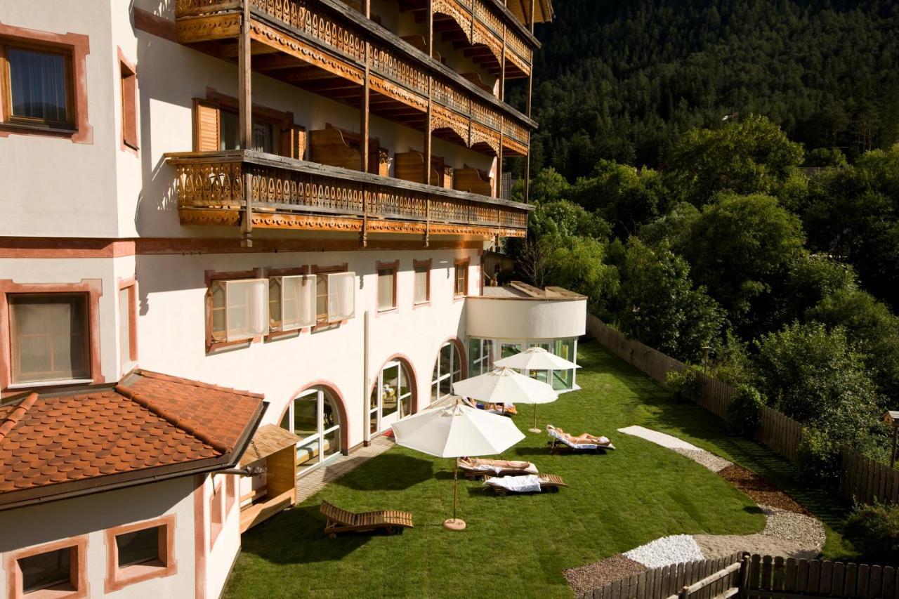 Kristallhotel Corona-Krone San Vigilio Di Marebbe Exterior foto